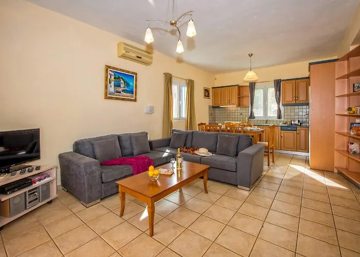 Villa Skala Seaview By *